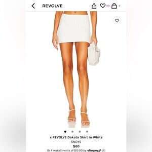 SNDYS. White mini skirt